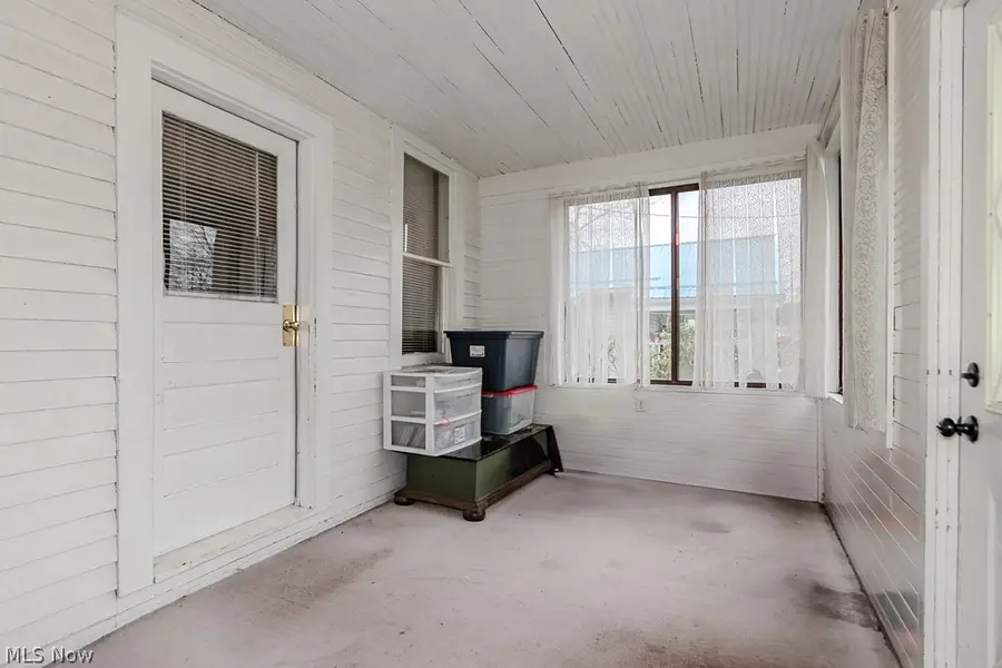 107 North W Avenue, Geneva, OH 44041 - #3