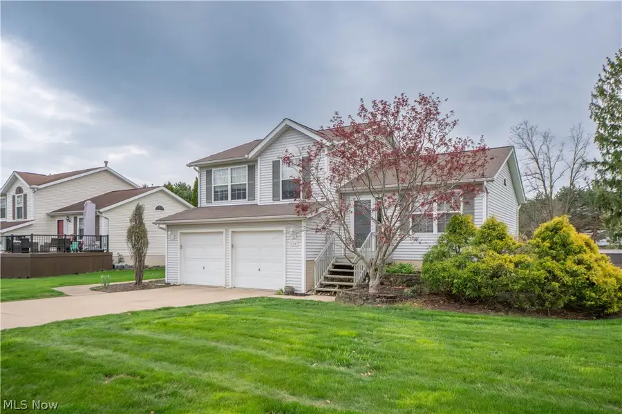 810 Sturbridge Drive, Medina, OH 44256 - #2