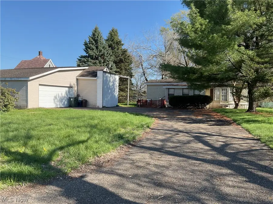3812 Mahoning Ne Road, Canton, OH 44705 - #2