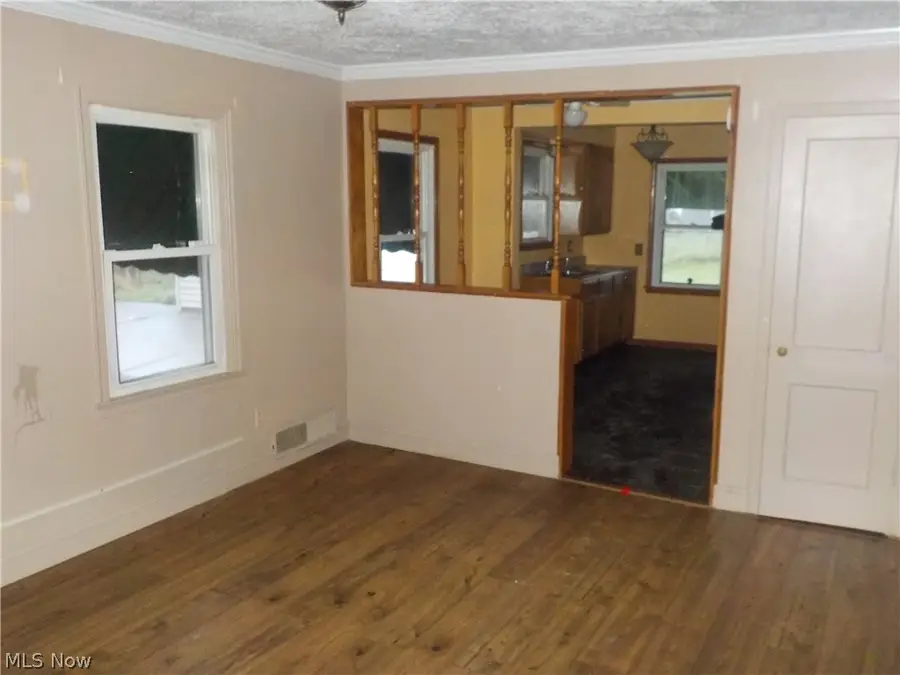 2456 E 37th Street, Lorain, OH 44055 - #3