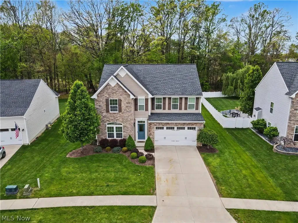 4721 Briar Hill Drive, Ravenna, OH 44266 - #1