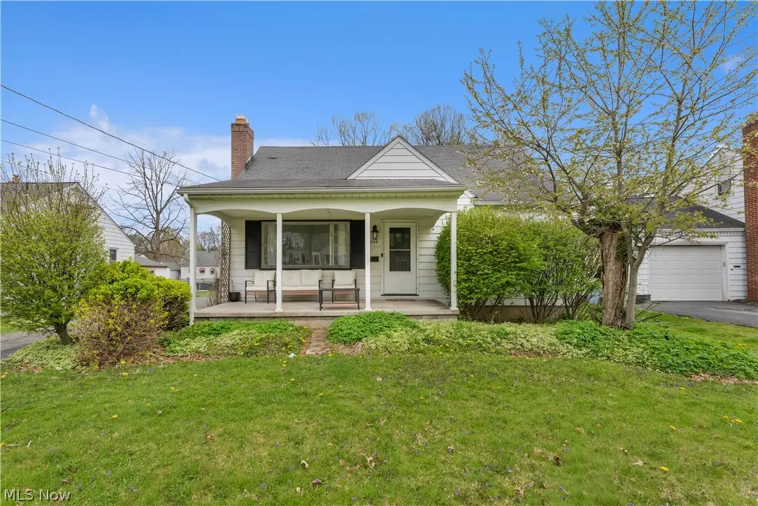 4649 Waseka Lane, Youngstown, OH 44512 - #1