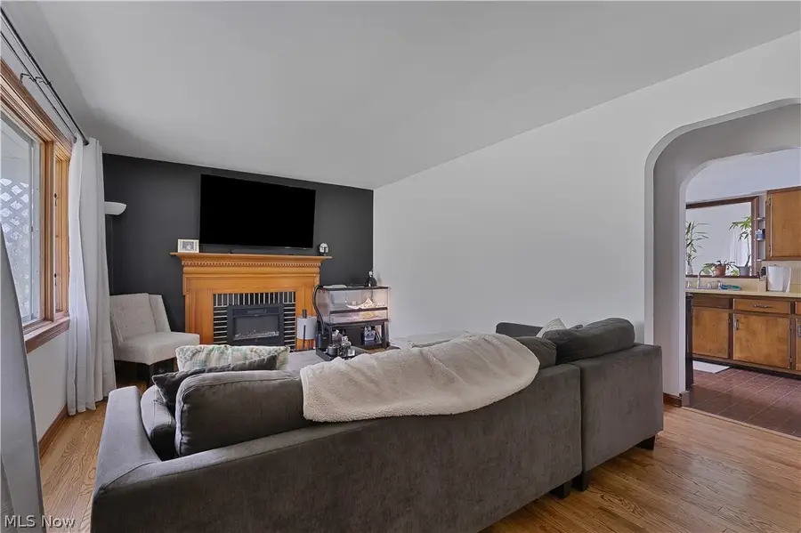 4649 Waseka Lane, Youngstown, OH 44512 - #3