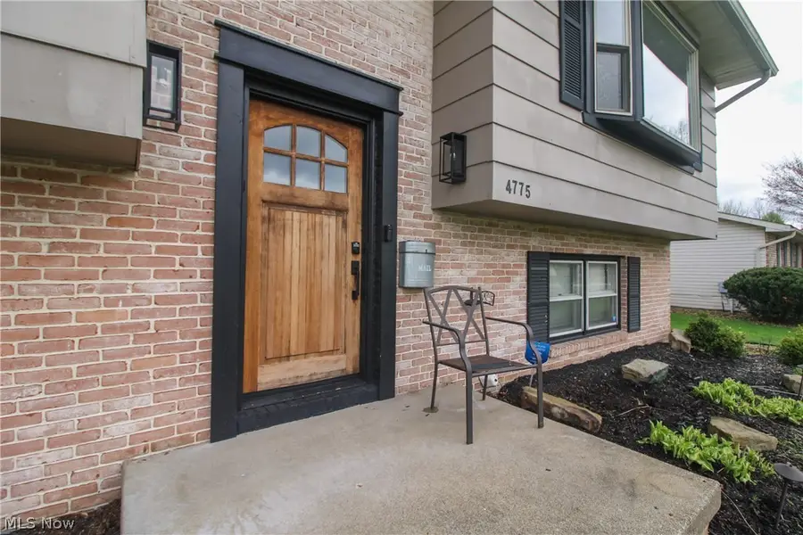 4775 Logan Arms Drive, Liberty, OH 44505 - #3