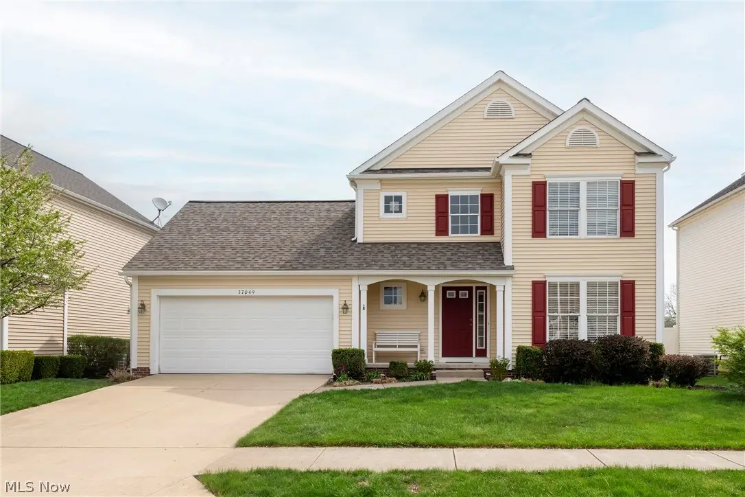 37049 Chaddwyck Lane, North Ridgeville, OH 44039 - #1