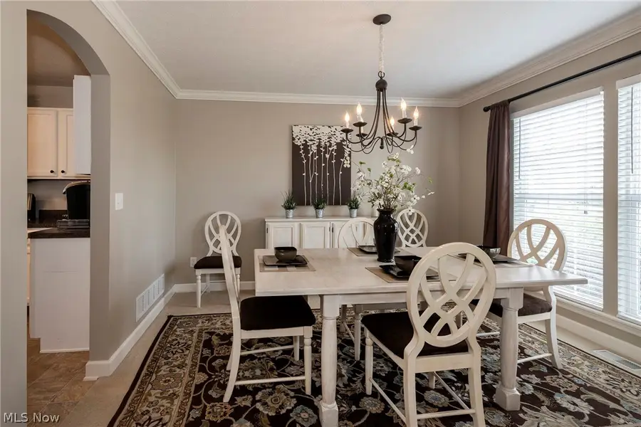 37049 Chaddwyck Lane, North Ridgeville, OH 44039 - #2