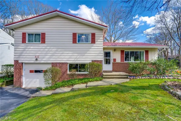 833 Cliffside Drive, Akron, OH 44313