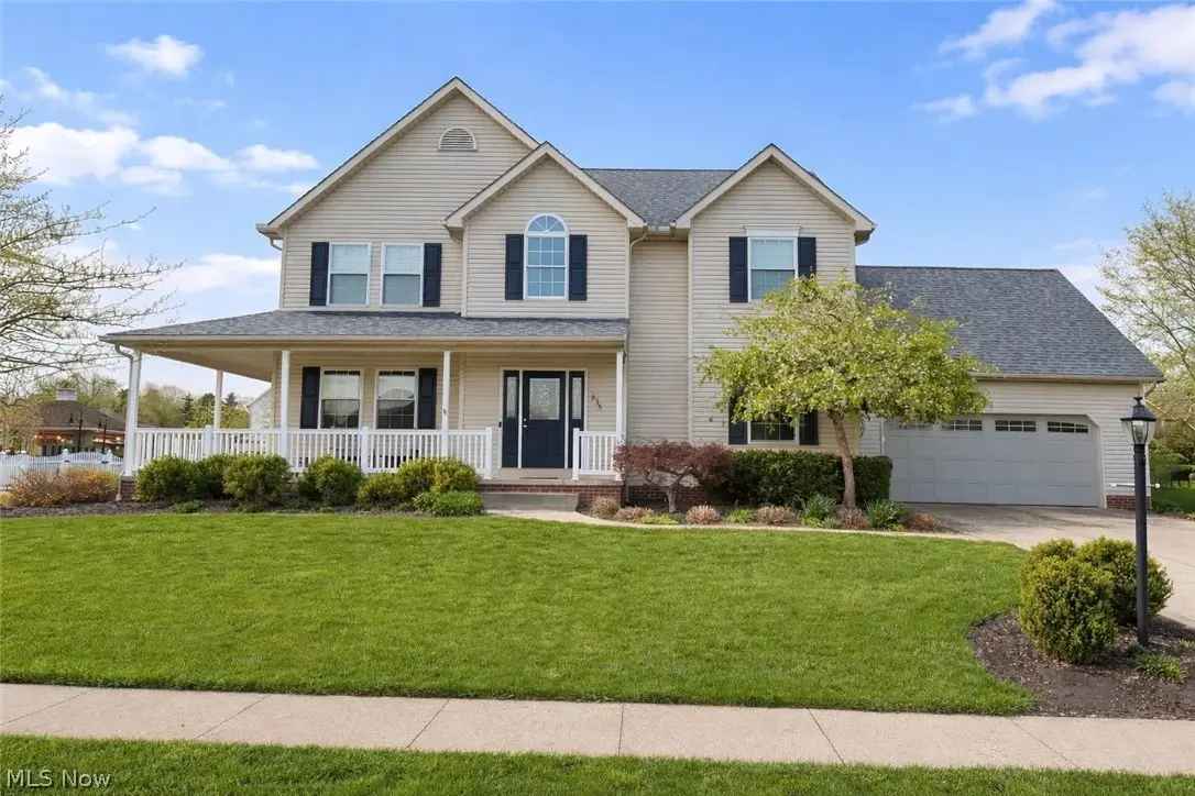 635 Hawthorn Drive, Dover, OH 44622 - #1