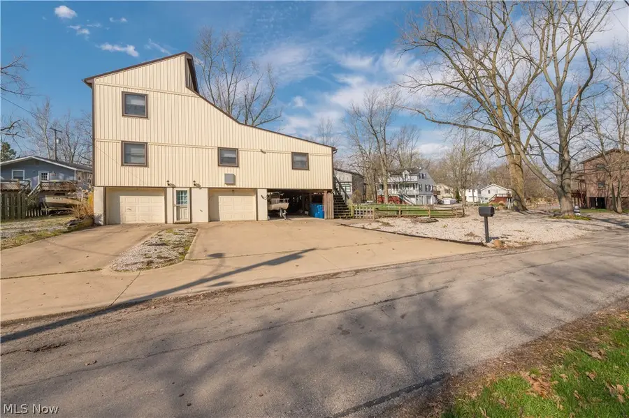 1000 Riverside Drive, Vermilion, OH 44089 - #3