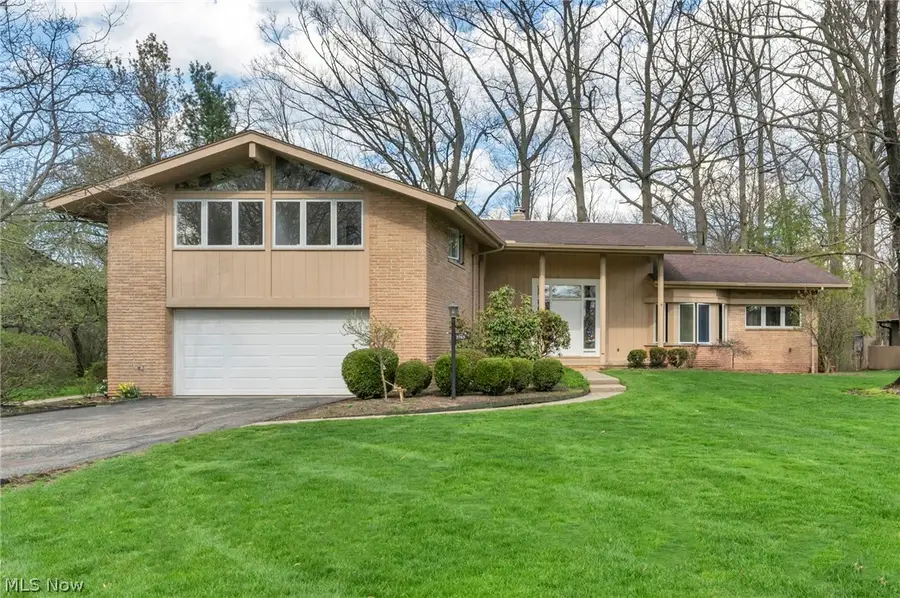 3565 Eldorado Drive, Rocky River, OH 44116 - #2