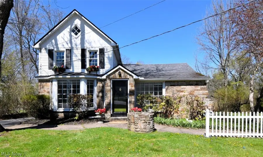 35755 Miles Road, Moreland Hills, OH 44022 - #2