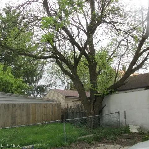 3497 W 46th Street, Cleveland, OH 44102 - #3