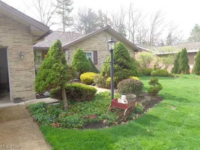 7422 Dogwood Lane, Parma, OH 44130 - #3