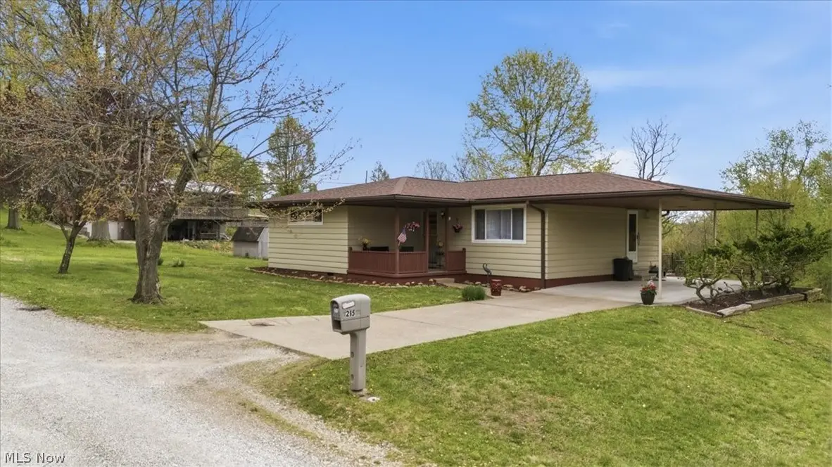 215 Highland Lake Terrace, Washington, WV 26181 - #1