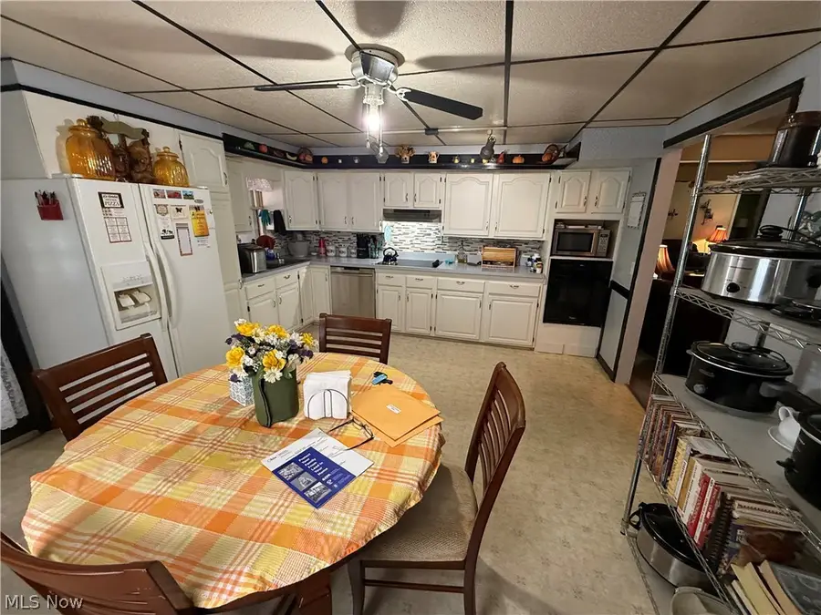 147 Newell Avenue, Saint Clairsville, OH 43950 - #2