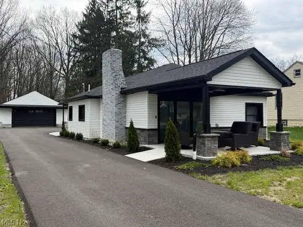 807 Howland Wilson Se Road, Warren, OH 44484