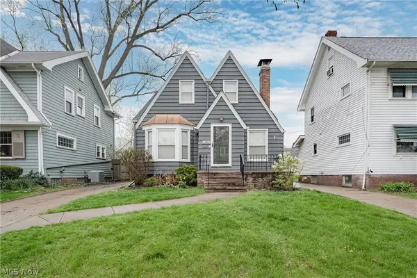 1294 Giel Avenue, Lakewood, OH 44107