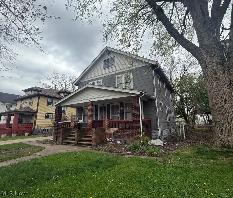 1836 E 33rd Street, Lorain, OH 44055 - #2