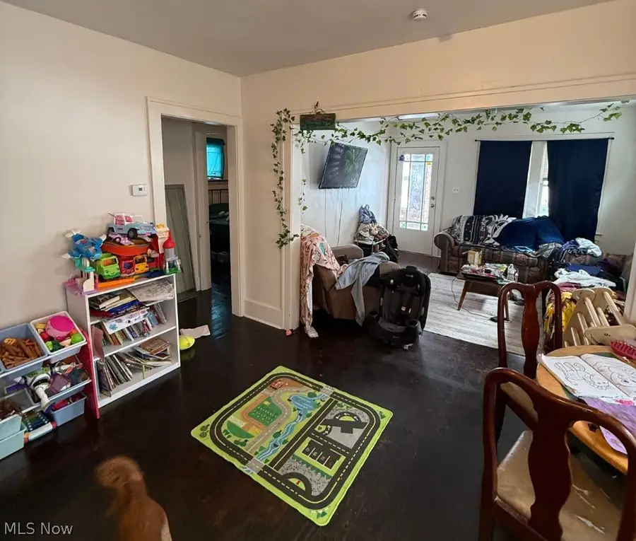 2394 Elyria Avenue, Lorain, OH 44055 - #3