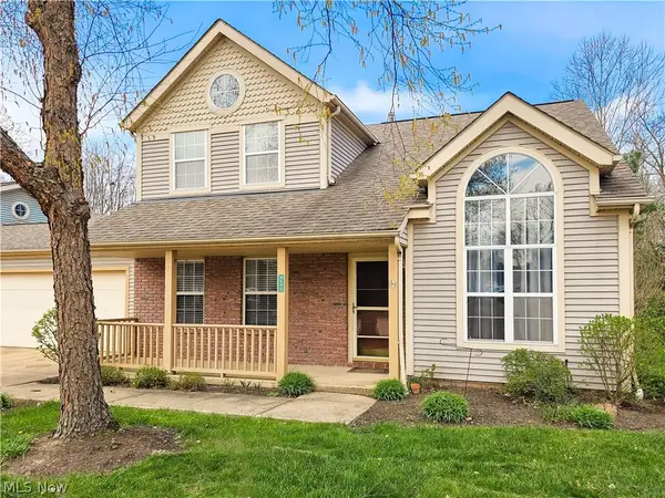 8633 Redtail Court, Macedonia, OH 44056