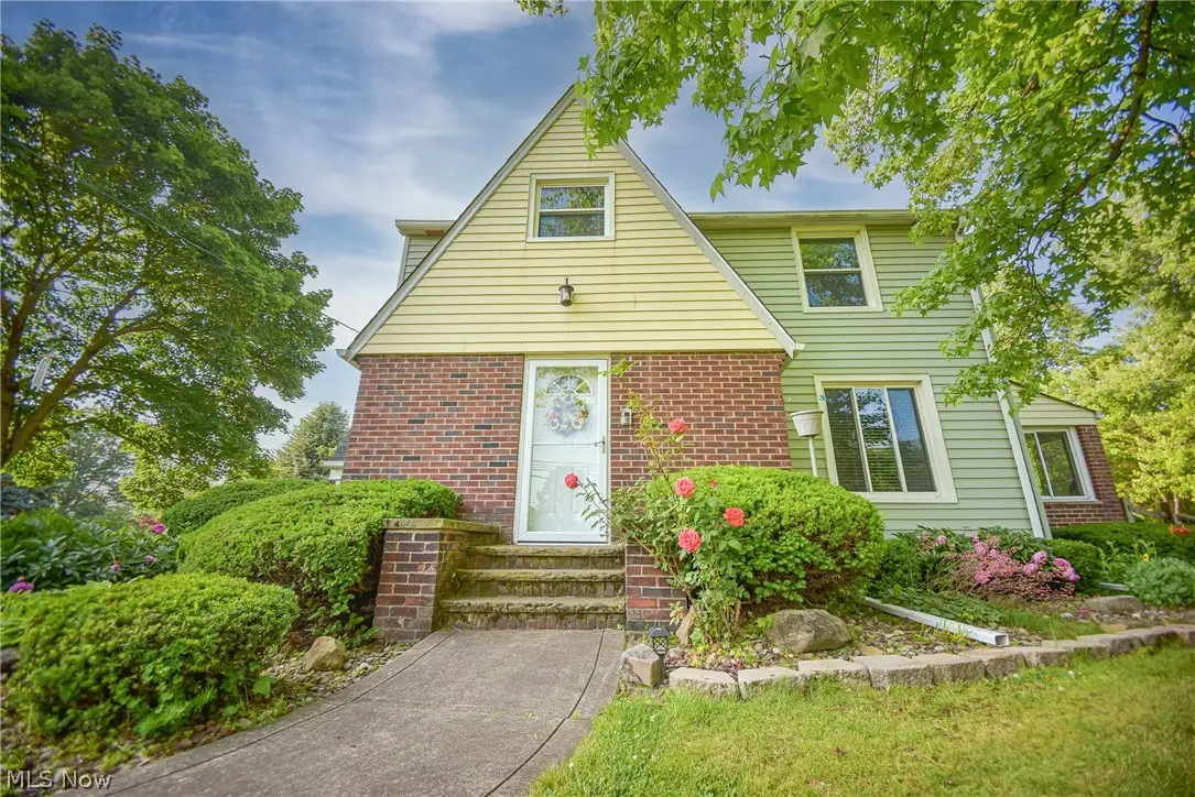 26988 Cook Road, Olmsted, OH 44138 - #1