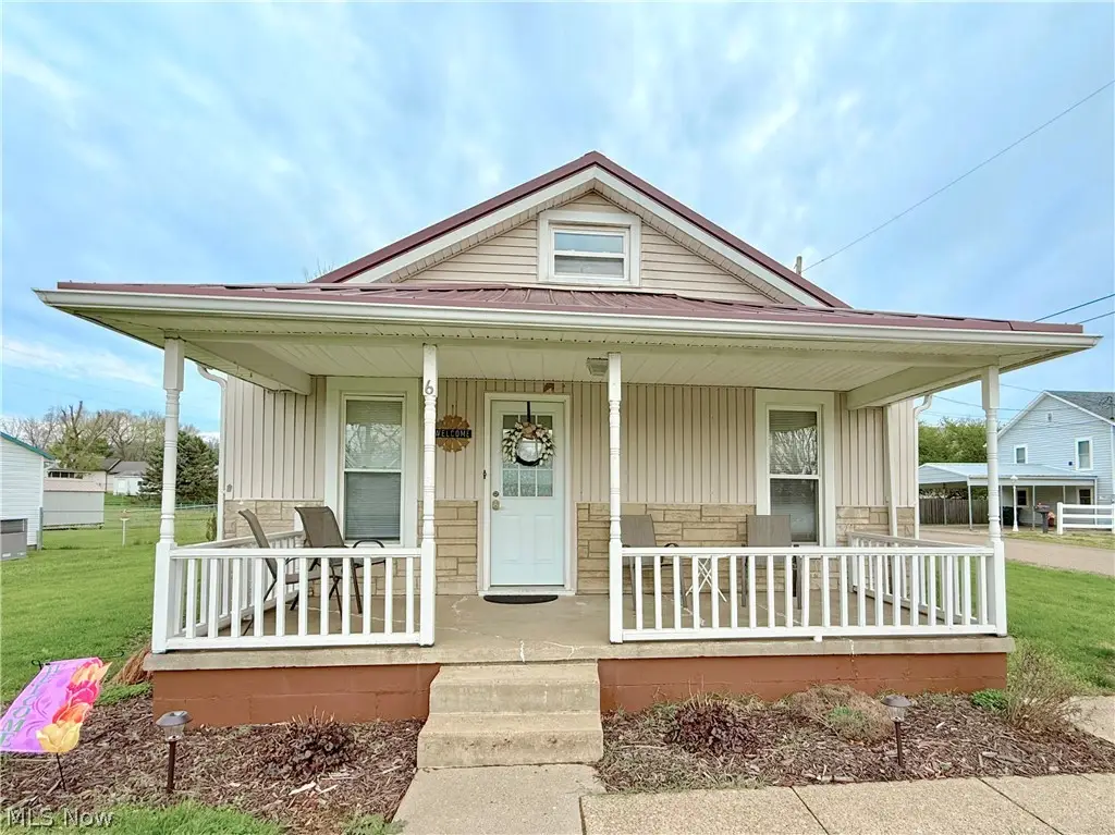 6 7th Street, Belpre, OH 45714 - #1