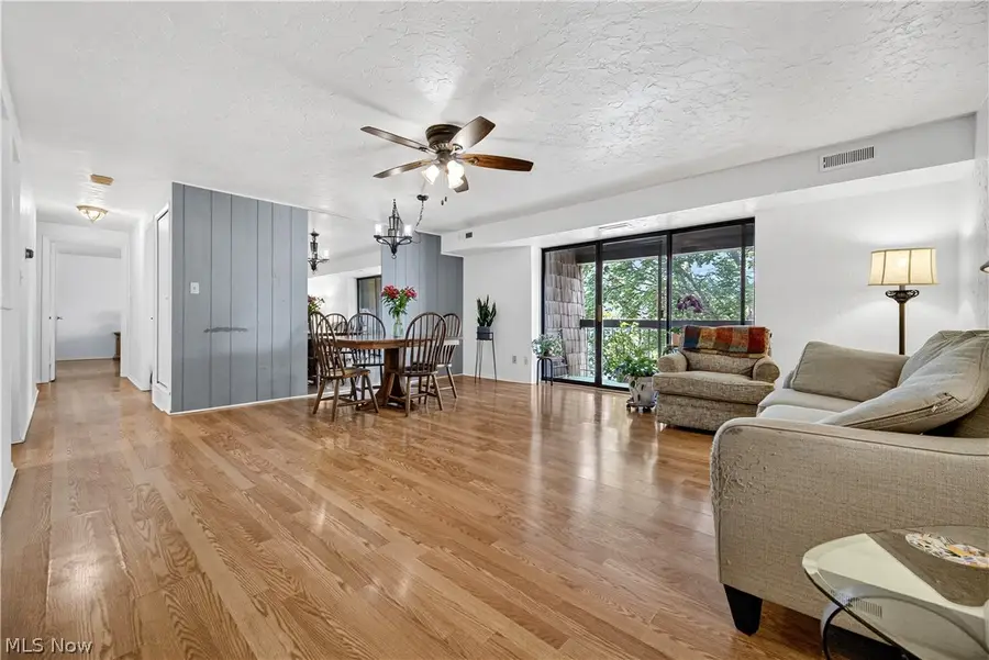 9751 Sunrise Boulevard #M10, North Royalton, OH 44133 - #3