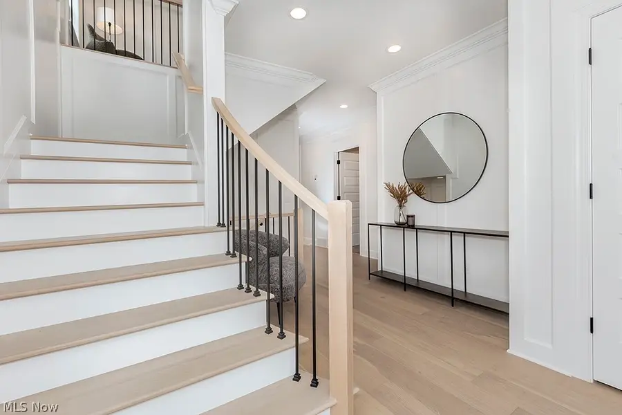 514 Kenilworth Road, Bay Village, OH 44140 - #3