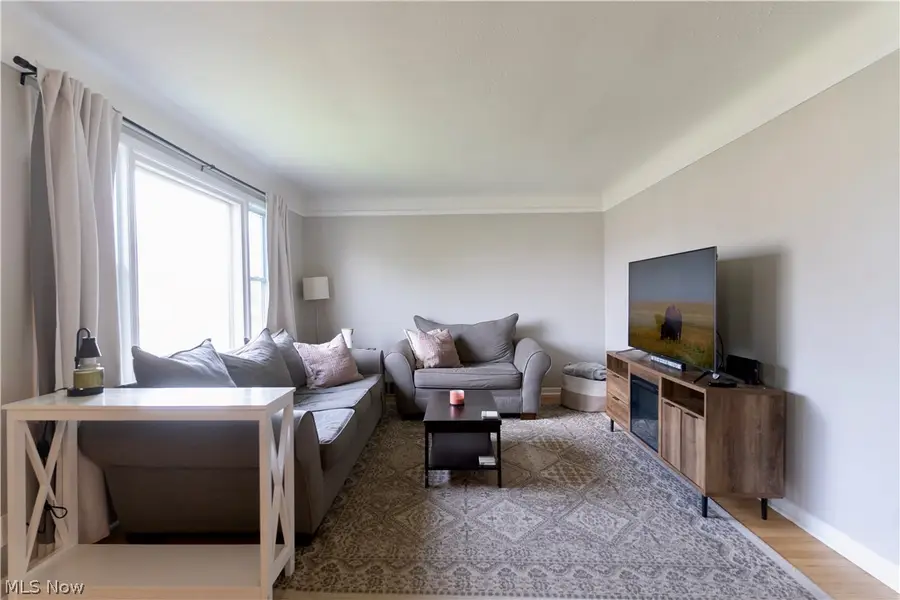 3003 Park Drive, Parma, OH 44134 - #3