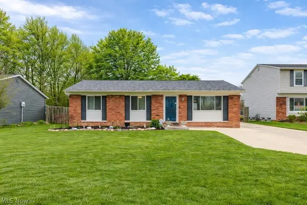 652 Saint Lawrence Boulevard, Eastlake, OH 44095