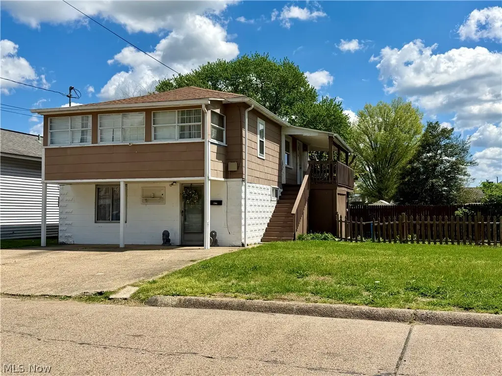 3504 Hemlock Avenue, Parkersburg, WV 26104 - #1