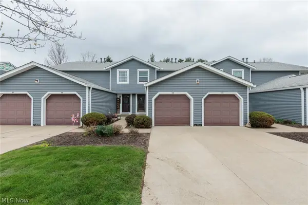 4757 Ledgewood Drive #9-D, Medina, OH 44256