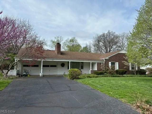 3614 Parkhill Nw Circle, Canton, OH 44718 - #2