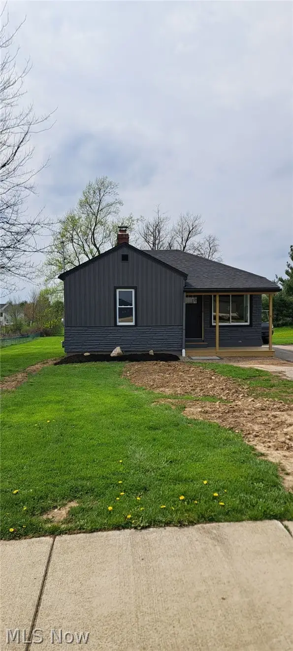 894 N Carpenter Road, Brunswick, OH 44212