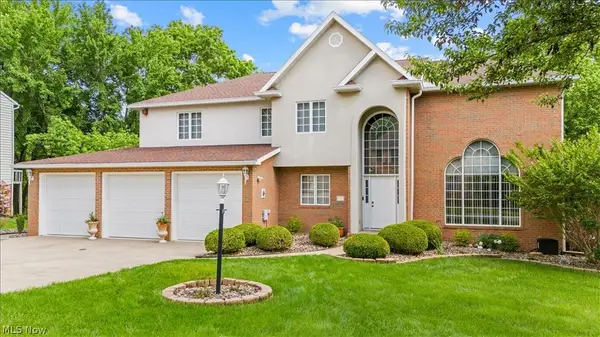 1405 Greenmont Hills Drive, Vienna, WV 26105