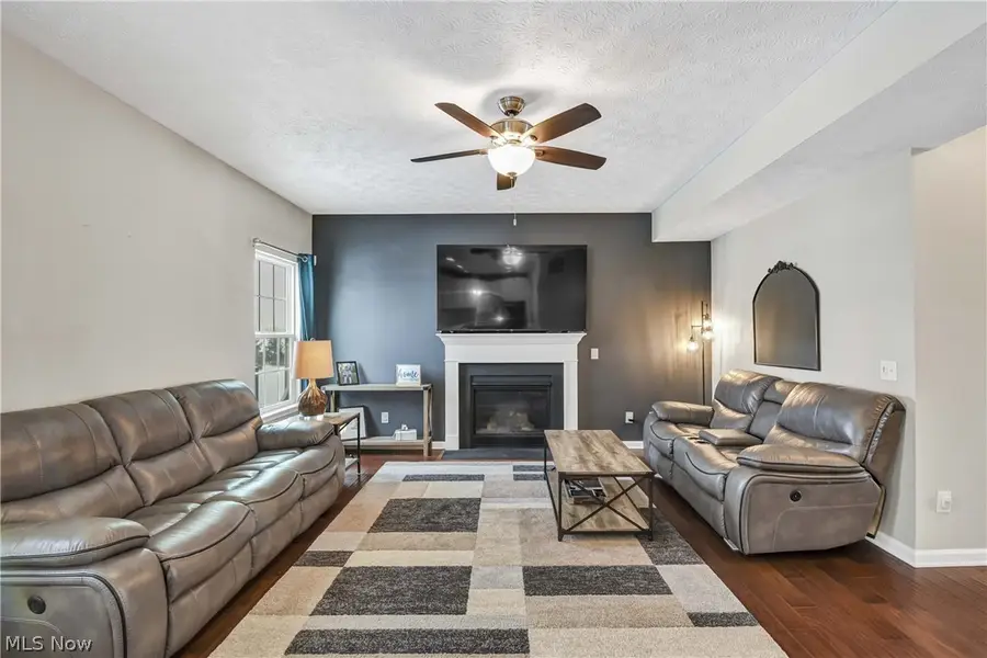 6530 Wisteria Lane, Medina, OH 44256 - #2