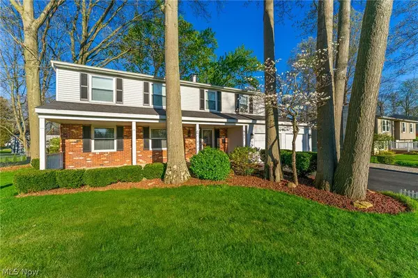 2085 Woodland Trace Street, Austintown, OH 44515