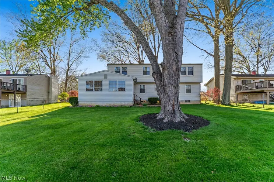 2085 Woodland Trace Street, Austintown, OH 44515 - #2