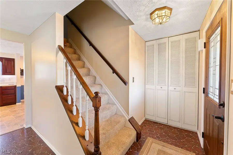 2085 Woodland Trace Street, Austintown, OH 44515 - #3