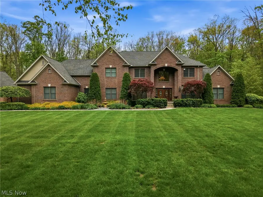 2520 Eastpoint Heights Se Drive, Howland, OH 44484 - #3