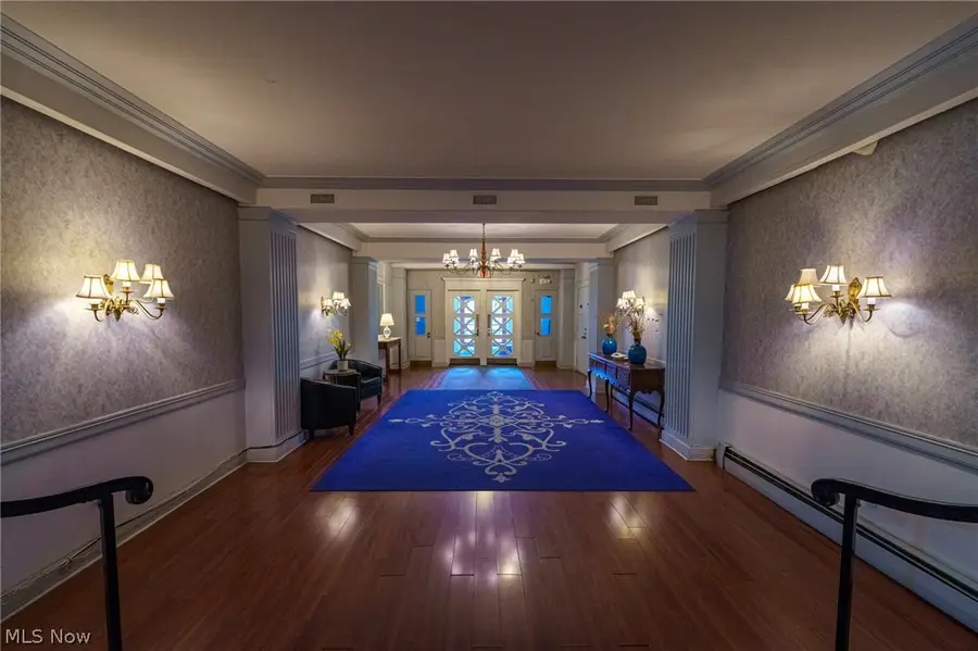 13800 Fairhill Road #101, Shaker Heights, OH 44120 - #2