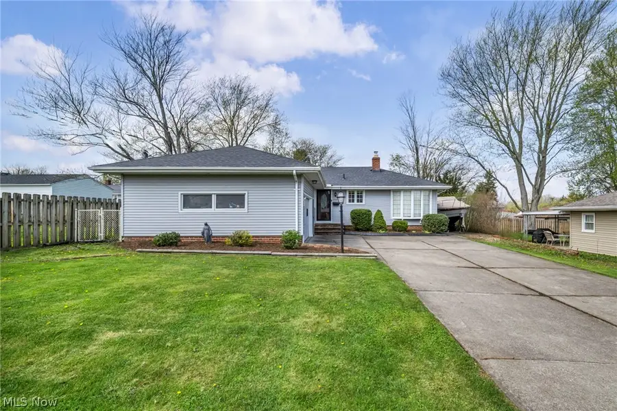 7504 Skylark Drive, Parma, OH 44130 - #2