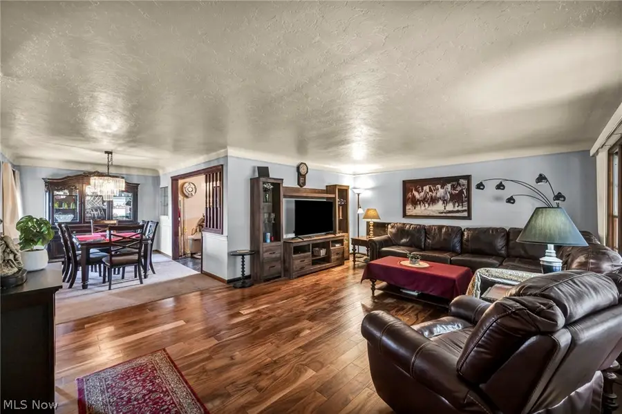 7504 Skylark Drive, Parma, OH 44130 - #3