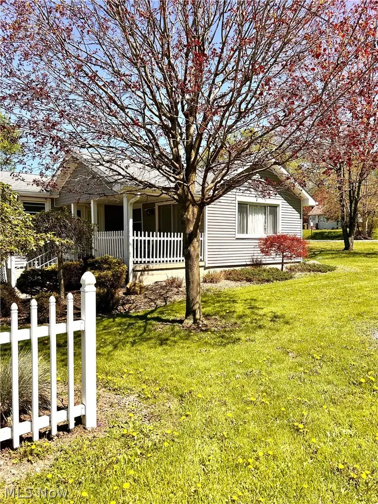 4222 Central Avenue, Austintown, OH 44515 - #2