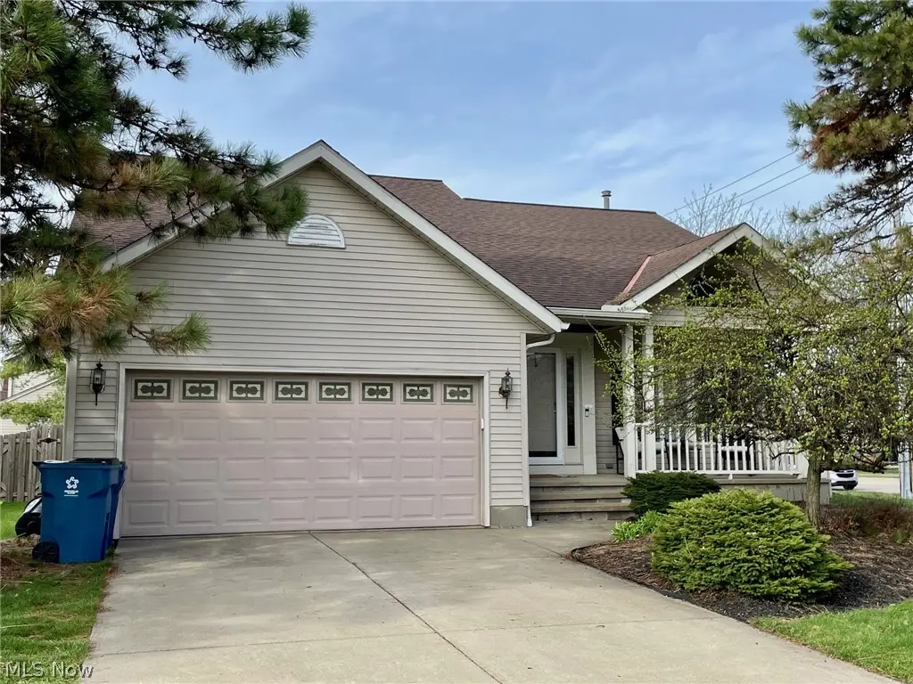 38445 Westminster Lane, Willoughby, OH 44094 - #1