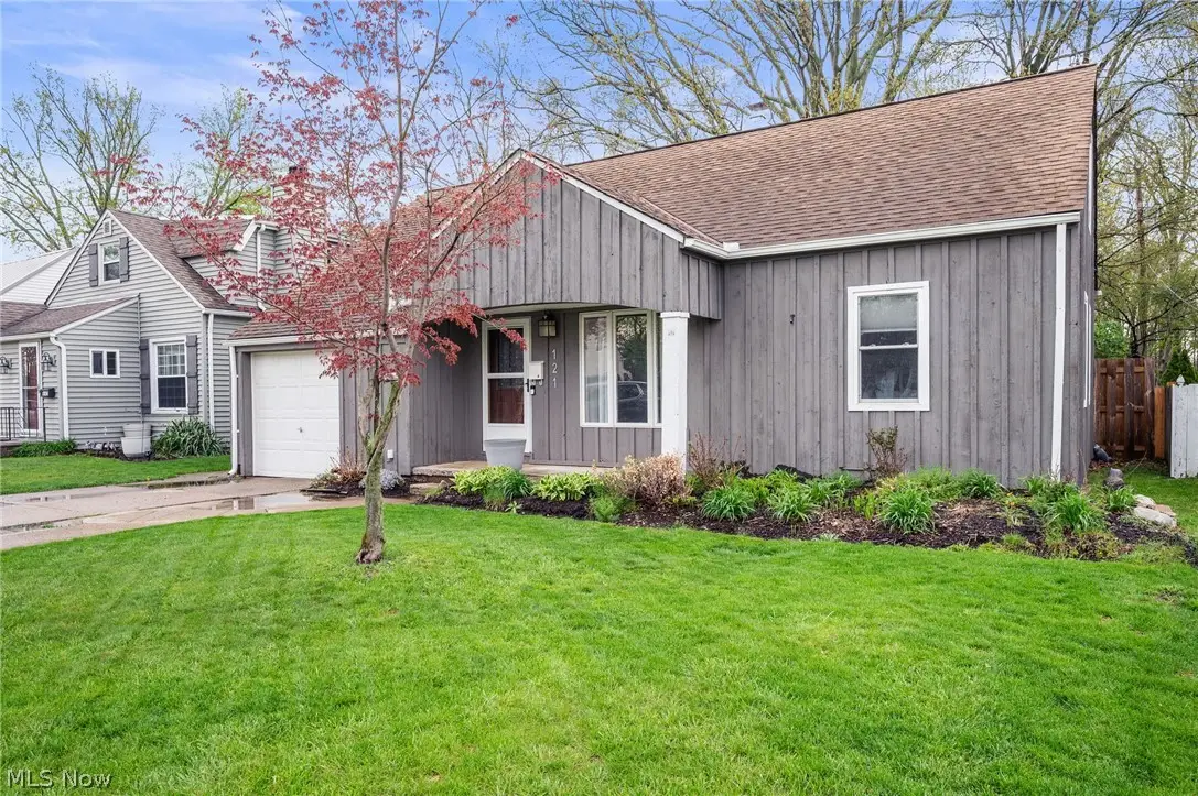 121 Beck Road, Avon Lake, OH 44012 - #1