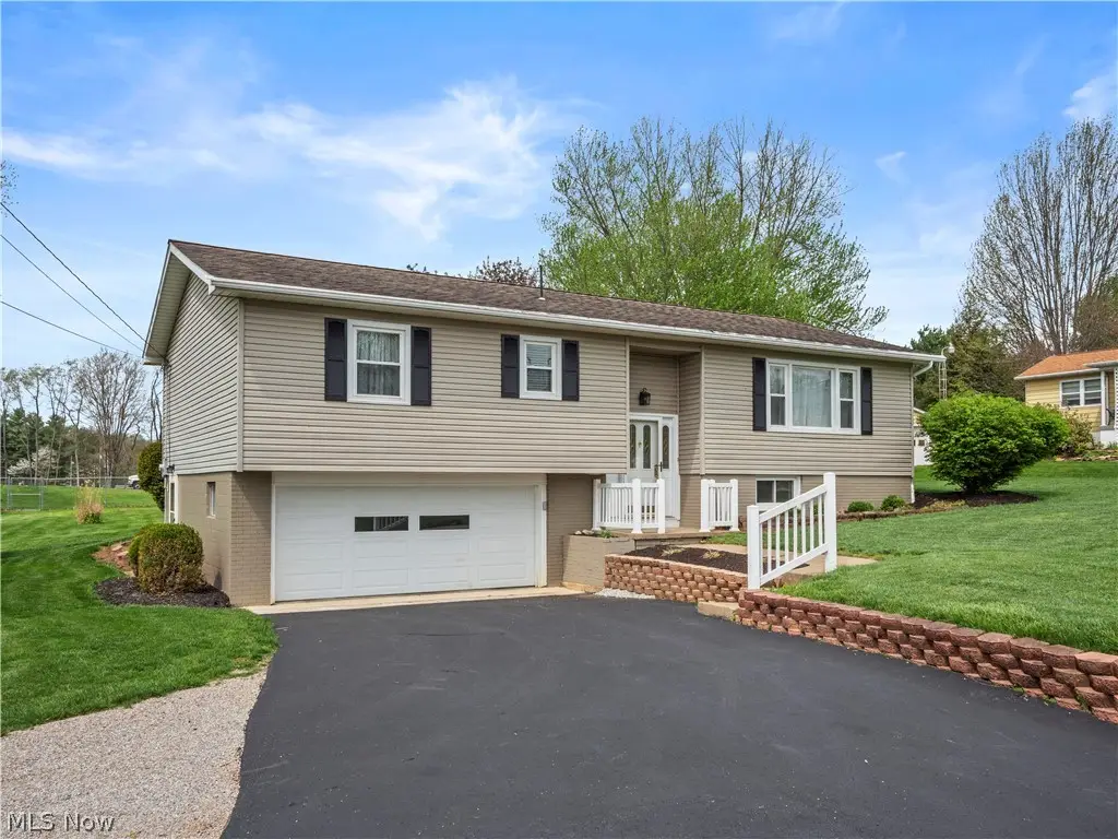 3845 Dresden Road, Zanesville, OH 43701 - #1