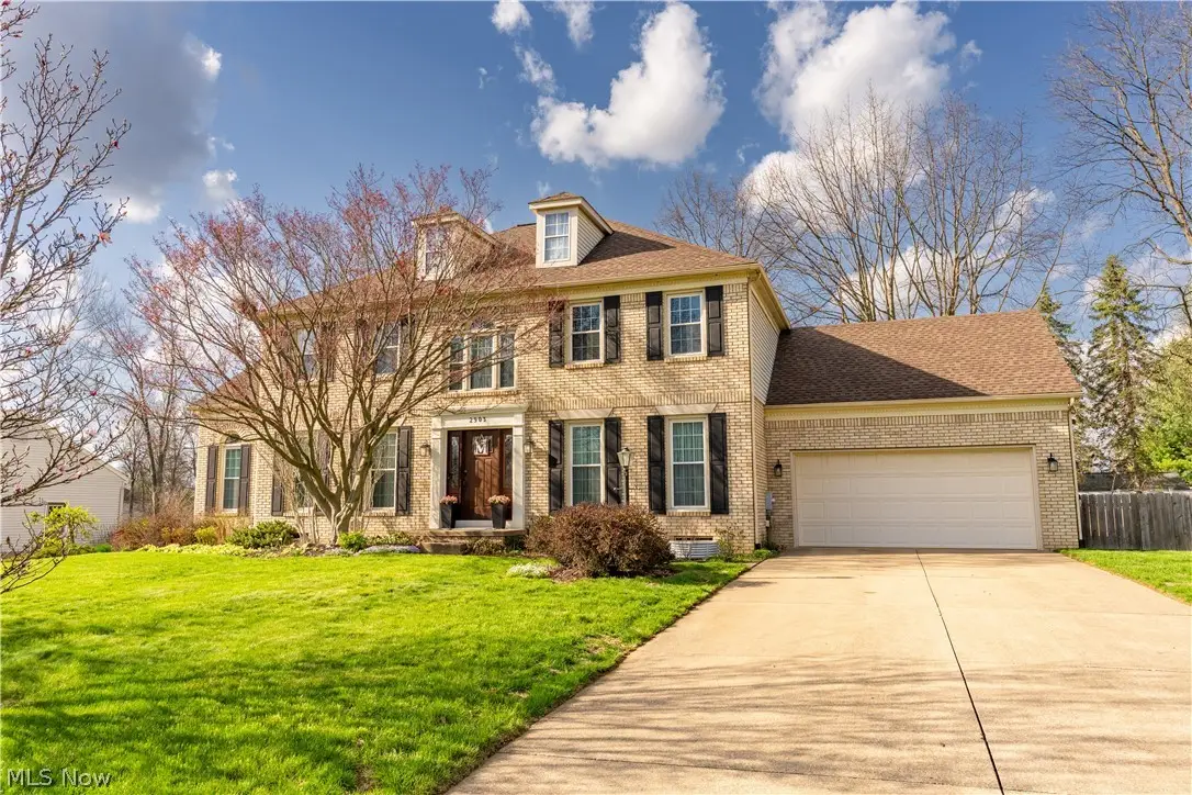 2903 Aylesbury Nw Street, North Canton, OH 44720 - #1