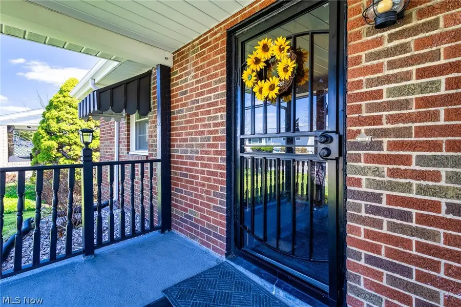 195 Gilson Avenue, Weirton, WV 26062 - #2