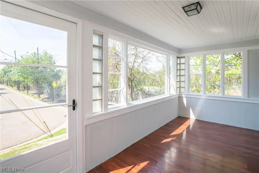 1037 Harpster Avenue, Akron, OH 44314 - #3